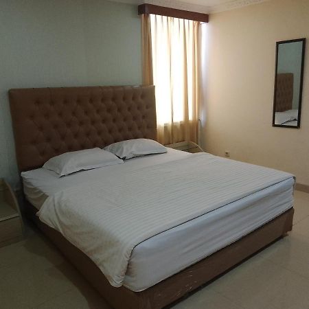 Zen Boutique Syariah Hotel Джакарта Екстер'єр фото