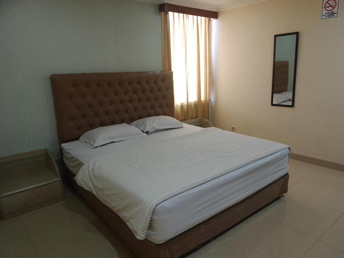 Zen Boutique Syariah Hotel Джакарта Екстер'єр фото