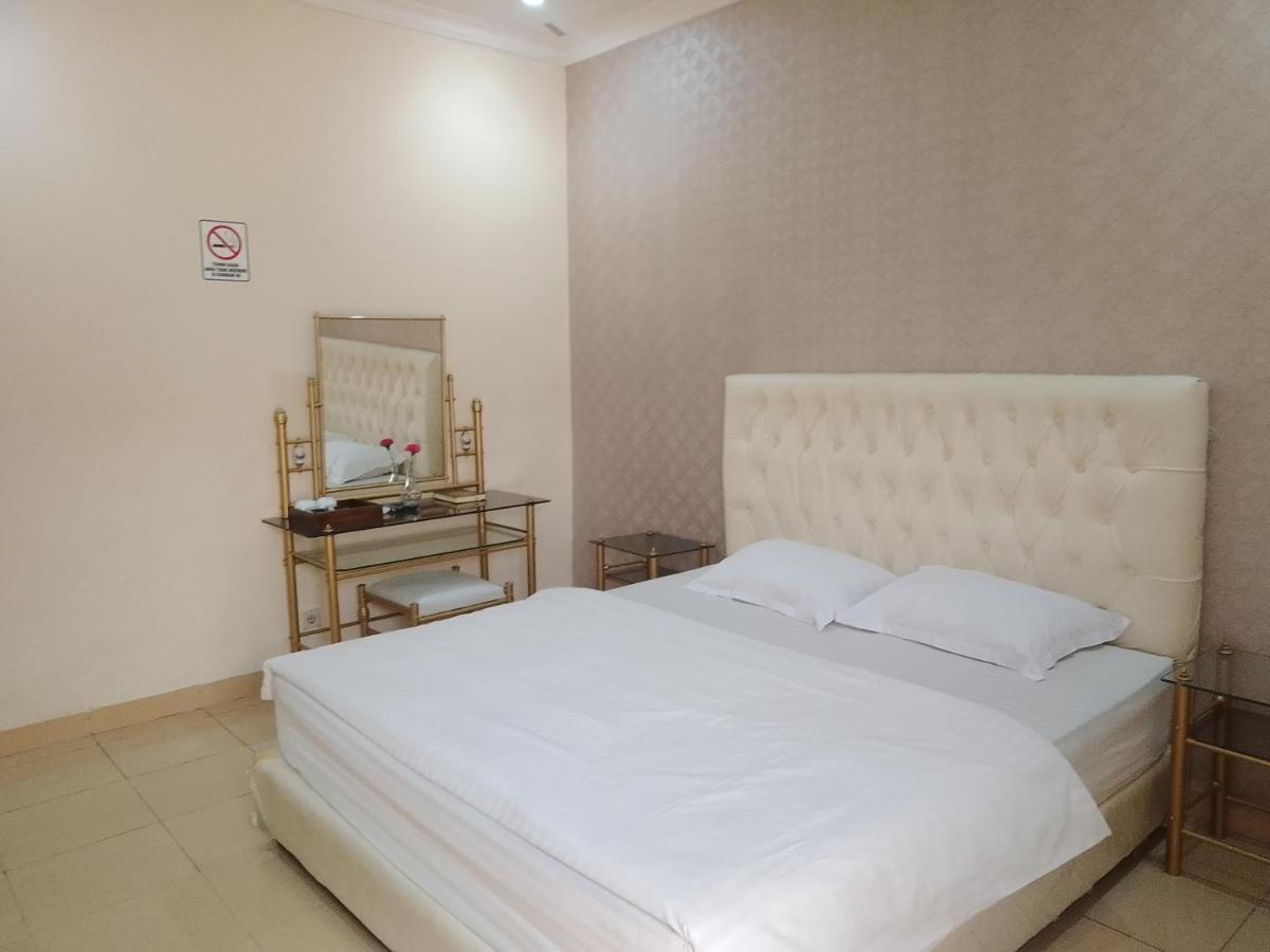 Zen Boutique Syariah Hotel Джакарта Екстер'єр фото